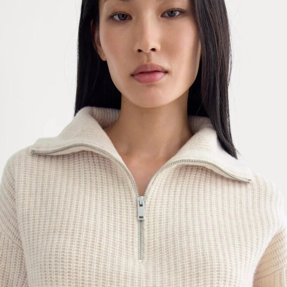 Everlane The Half-Zip Sweater in Luxe Merino Heathered Oat, Size Medium - Picture 3 of 9
